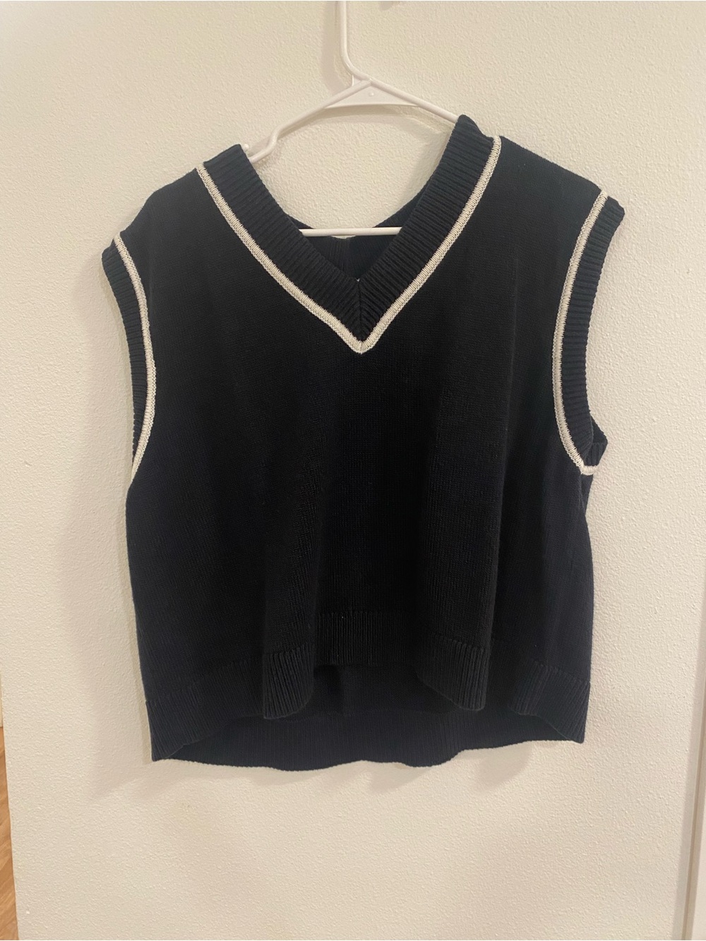 H&M Black V-Neck Knit Sweater Vest with White Trim